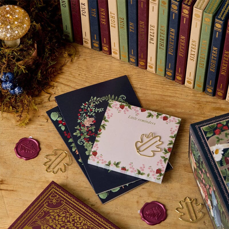 24 Tage Qualitativ Schreibwaren-Adventskalender | Limitierte "Winterwald" Edition | 24 Exklusive Papeterie-Überraschungen | Nachhaltig & Plastikfrei | Inkl. Kalender 2025 & Accessoires