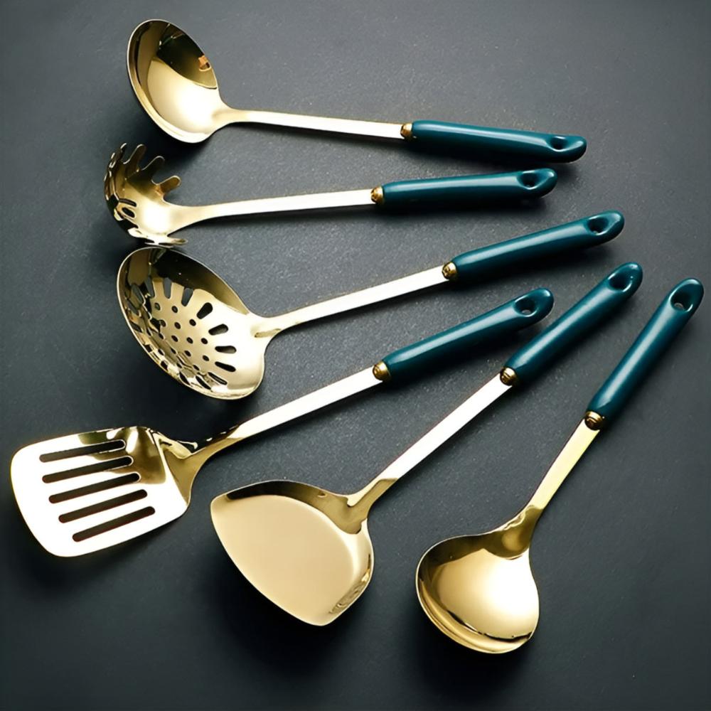 Goldenes Edelstahl-Besteckset