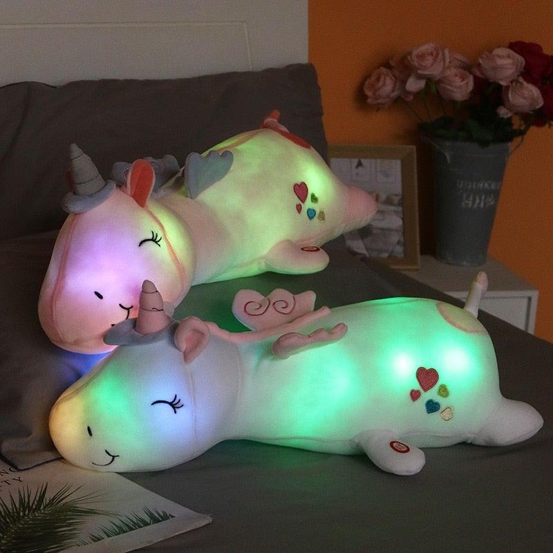 Lunacorn Leuchtendes Einhorn | Kuscheliger Plüschfreund | Regenbogen LEDs | Perfektes Geschenk für Kinder