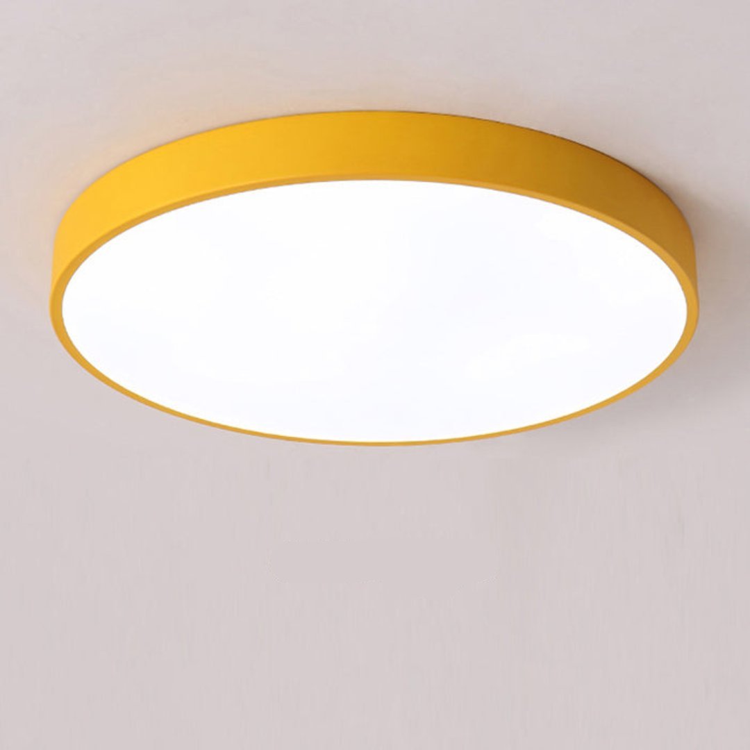 LumiStream - Minimalistische Deckenleuchte für modernes Wohnen