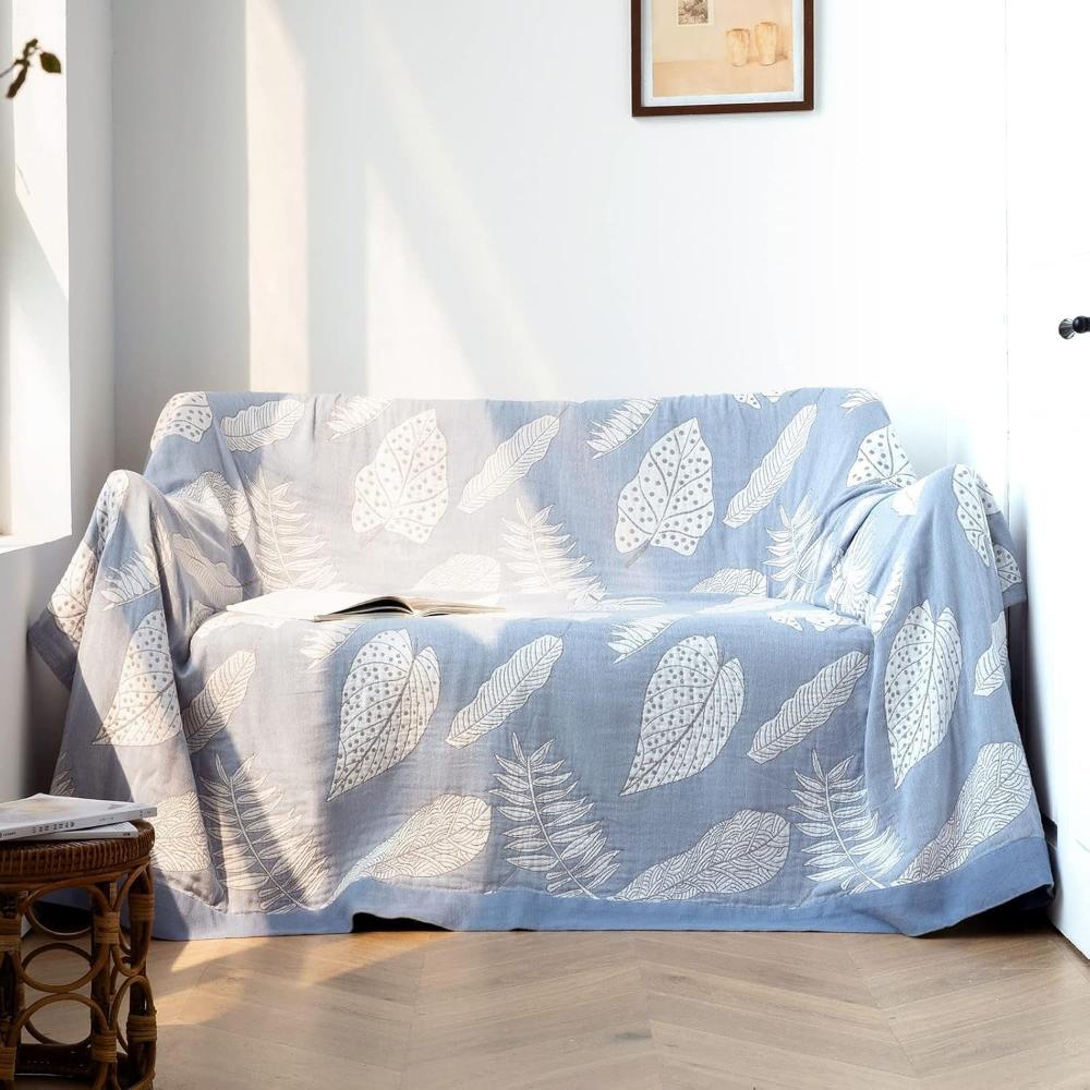 Rustling leaves, summer blanket