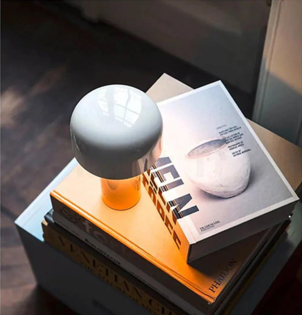 Tischlampe - Kabelloses Design - LED-Beleuchtung