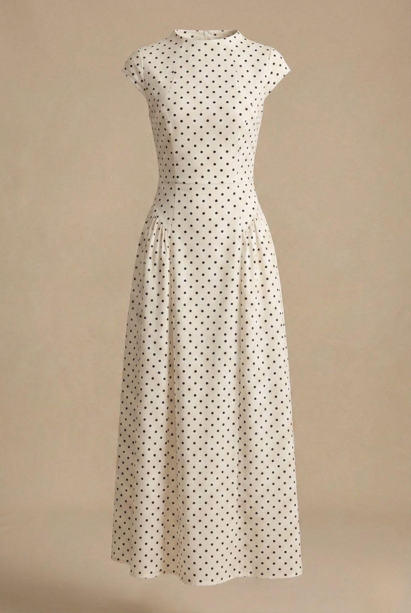 Isabelle | Damen Polka Dot Maxikleid mit kurzen Ärmeln und hohem Hals