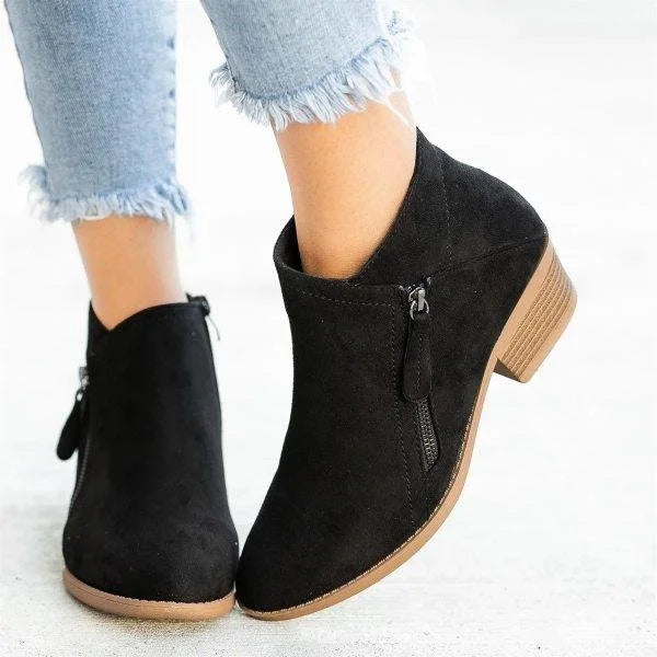 Orthopädische Damenstiefel aus Leder