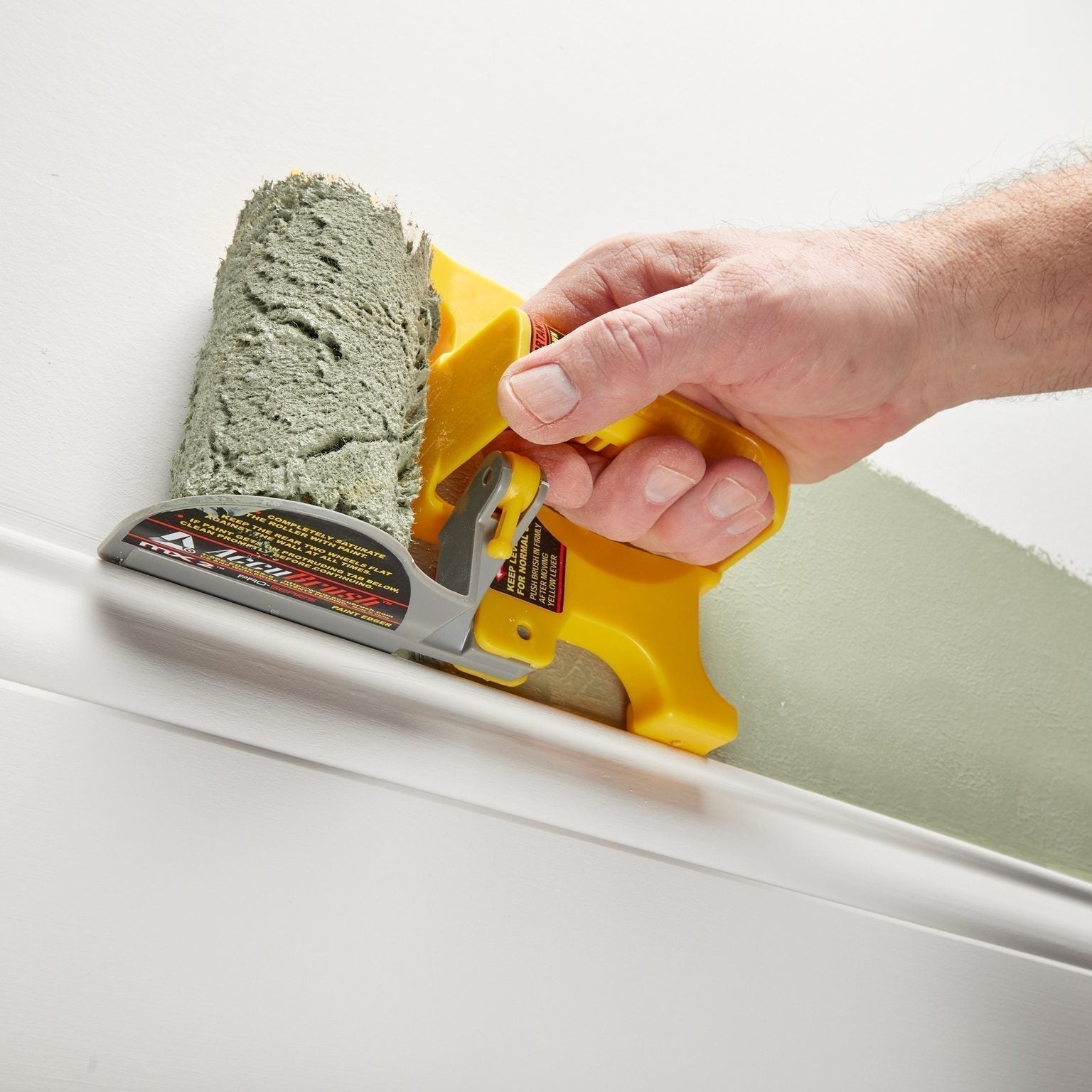 Edge Roller | Malerzubehör für präzises Kantenmalen | PaintPro